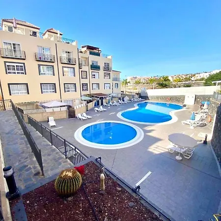 Jazuma Apartment *